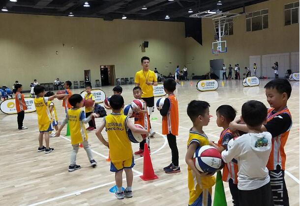 郑州幼儿篮球培训机构